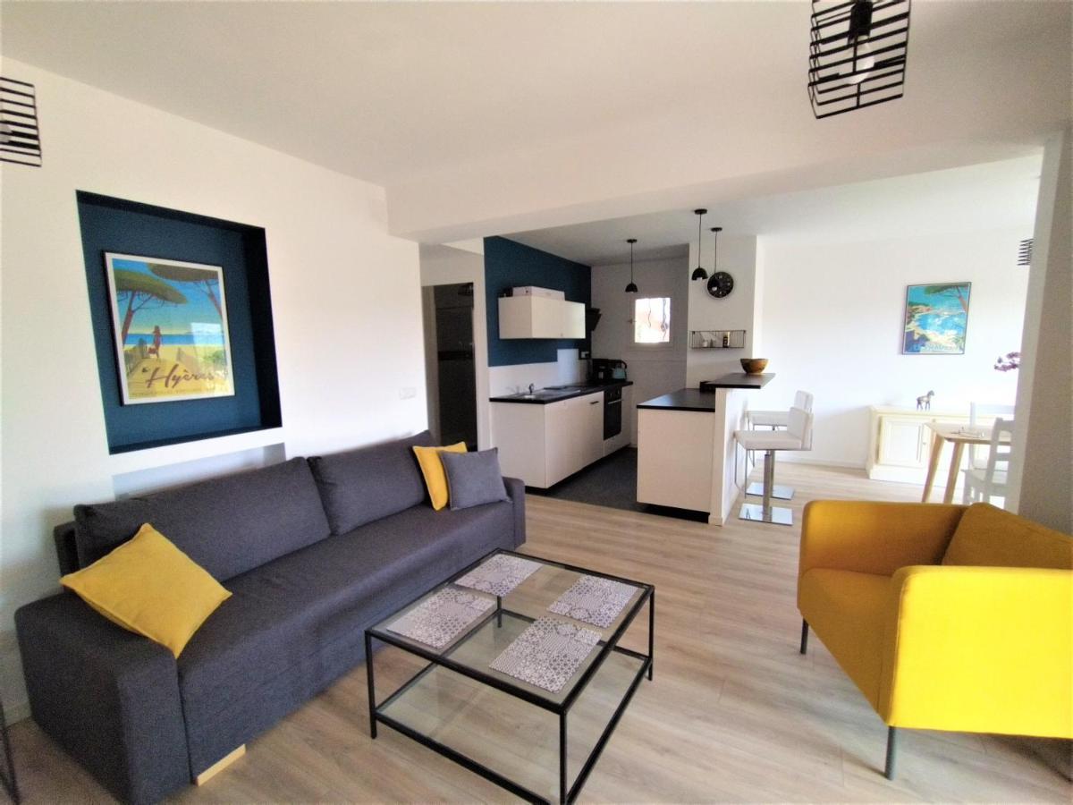 Superbe Bas De Villa 80 M2 Piscine Privee Reservee Aux Vacanciers Avec Vue Magnifique 6 Couchages La Londe-les-Maures Eksteriør bilde